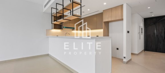 3 Schlafzimmer Villa in Dubai, UAE, Nr. 113067 12