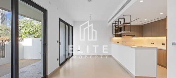 3 Schlafzimmer Villa in Dubai, UAE, Nr. 113067 14