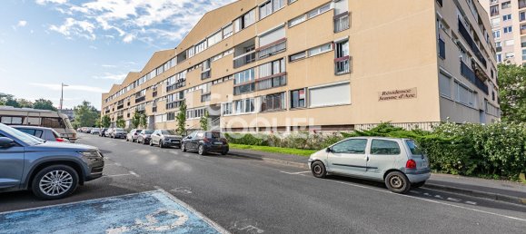 3 bedrooms Apartment in Compiegne, France No. 159993 9