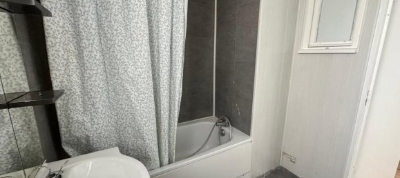 Apartamento de 2 dormitorios en Orleans, France No. 156091 8