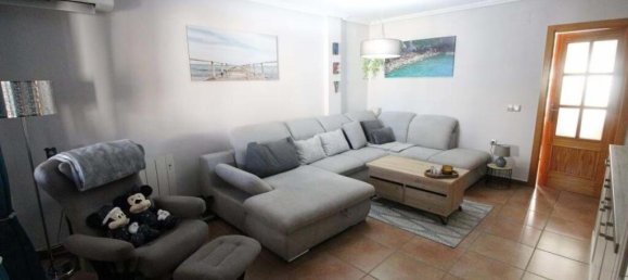 3 bedrooms Villa in Alicante, Spain No. 202100 8