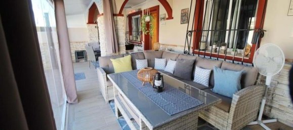 3 bedrooms Villa in Alicante, Spain No. 202100 37