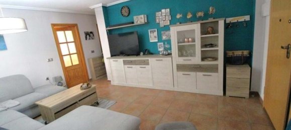 3 bedrooms Villa in Alicante, Spain No. 202100 7