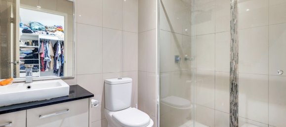 Apartamento de 2 dormitorios en Darwin City, Australia No. 701 12