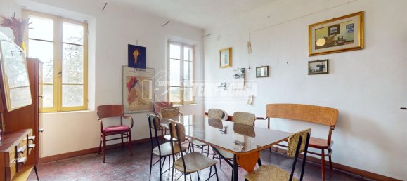 2 bedrooms House in Ferrara, Italy No. 145535 7