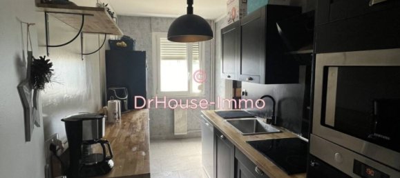 2 chambres Appartement à Creil, France No. 53812 4