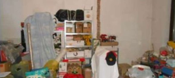 3-salle Appartement à Limbiate, Italy No. 260028 13