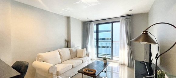 1 bedroom Condo in Bangkok, Thailand No. 13330 3