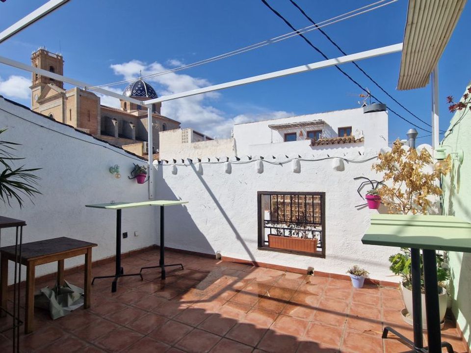 Коммерческая недвижимость 320м² в Алтея, Испания № 184637