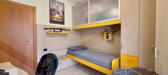 4 rooms Building in Matera, Italy No. 29250 3