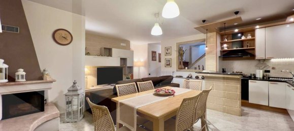 4 rooms Building in Matera, Italy No. 29250 7