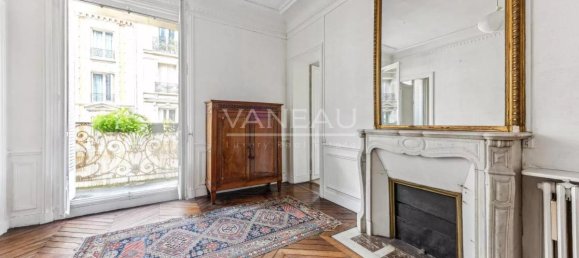 3 bedrooms Apartment in Paris, France No. 105135 8