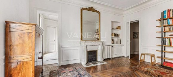 3 bedrooms Apartment in Paris, France No. 105135 10