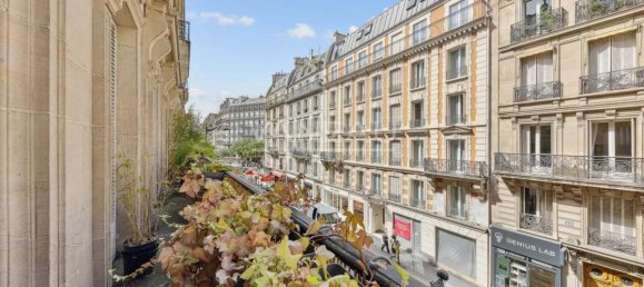 3 bedrooms Apartment in Paris, France No. 105135 9