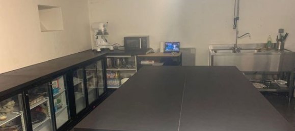 70m² Commercial property in Gagny, France No. 309645 6