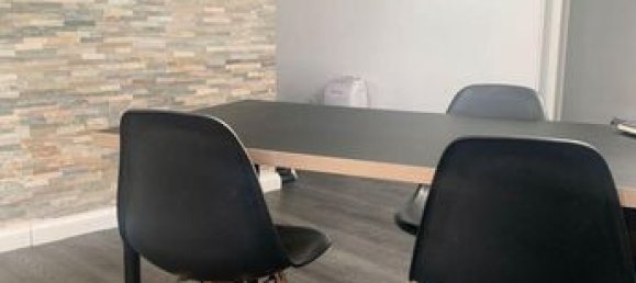 70m² Commercial property in Gagny, France No. 309645 5