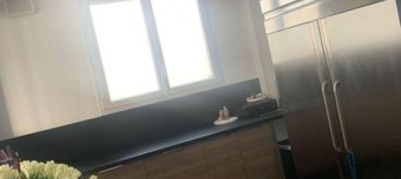 70m² Commercial property in Gagny, France No. 309645 4