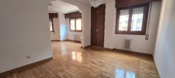 4 bedrooms Apartment in Logrono, Spain No. 159826 4