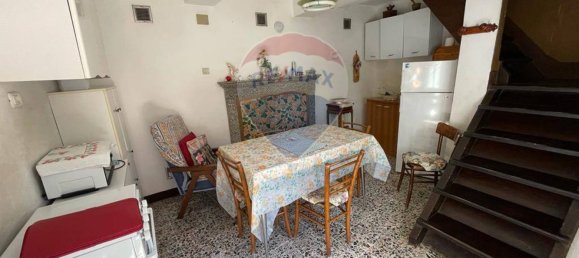 2 bedrooms House in Bagni di Lucca, Italy No. 175547 7