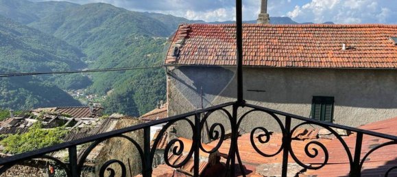 2 bedrooms House in Bagni di Lucca, Italy No. 175547 3