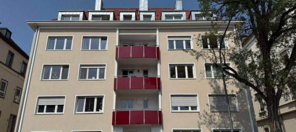 2 rooms Apartment in Wurzburg, Germany No. 371634 2