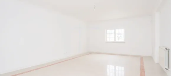 4 bedrooms House in Corroios, Portugal No. 89660 7