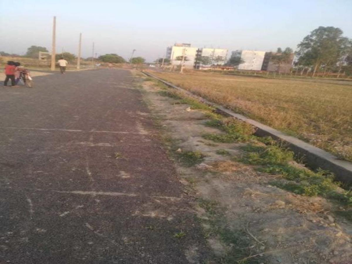  قطعة أرض في Lucknow, India رقم 29923