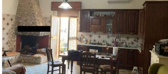 4 rooms Apartment in Torricella, Italy No. 284826 6