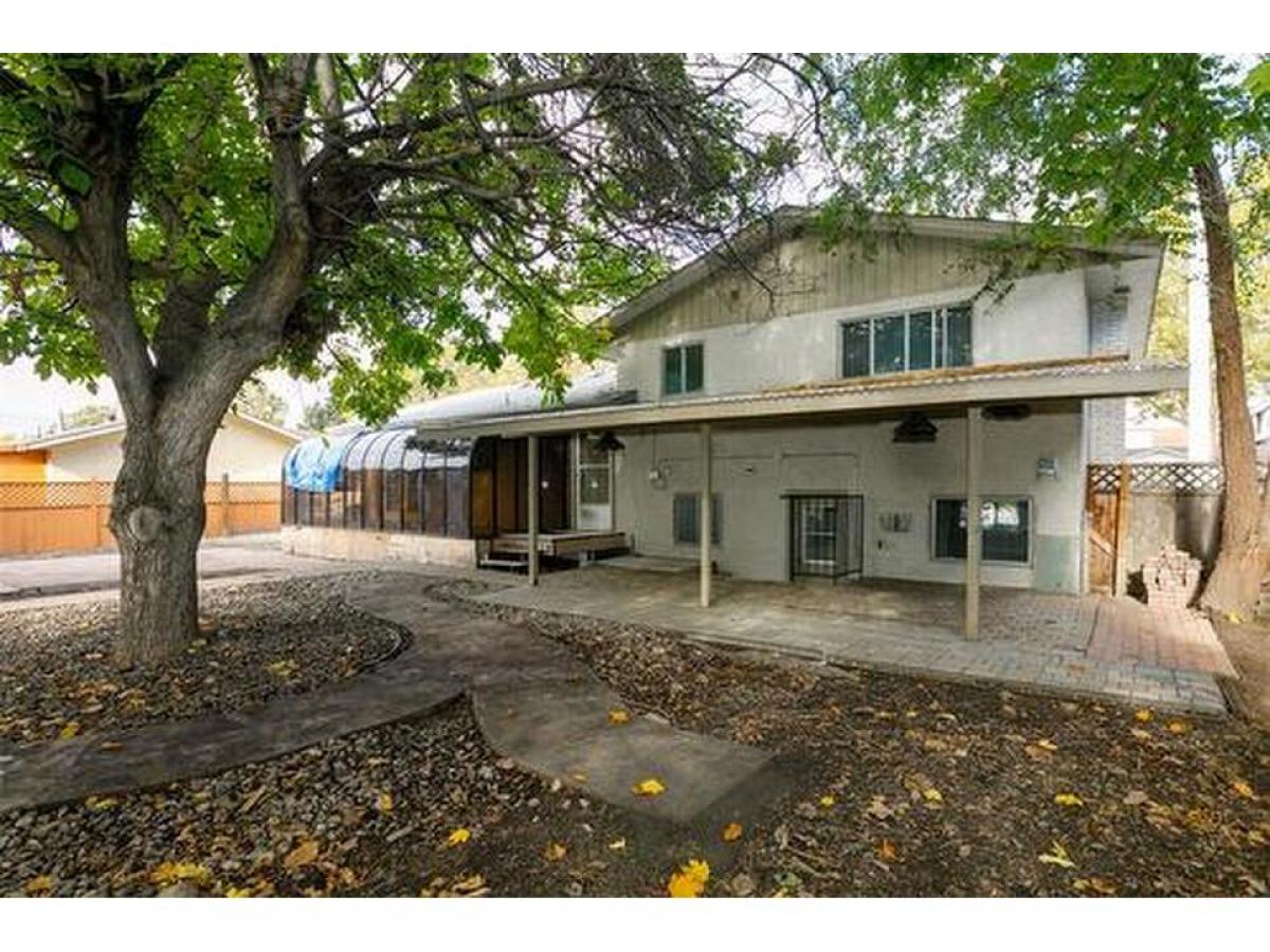 4 bedrooms House in British Columbia, Canada No. 1239