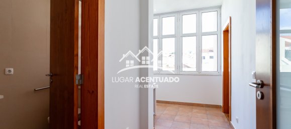 Коммерческая недвижимость с 4 спальнями в Лиссабон, Португалия № 100778 17