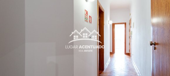 Коммерческая недвижимость с 4 спальнями в Лиссабон, Португалия № 100778 5