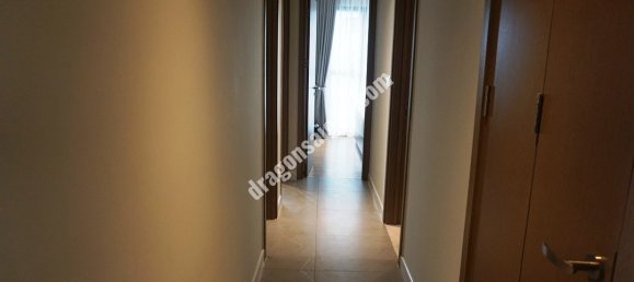 103m² Apartment in District 1, Vietnam No. 10627 15