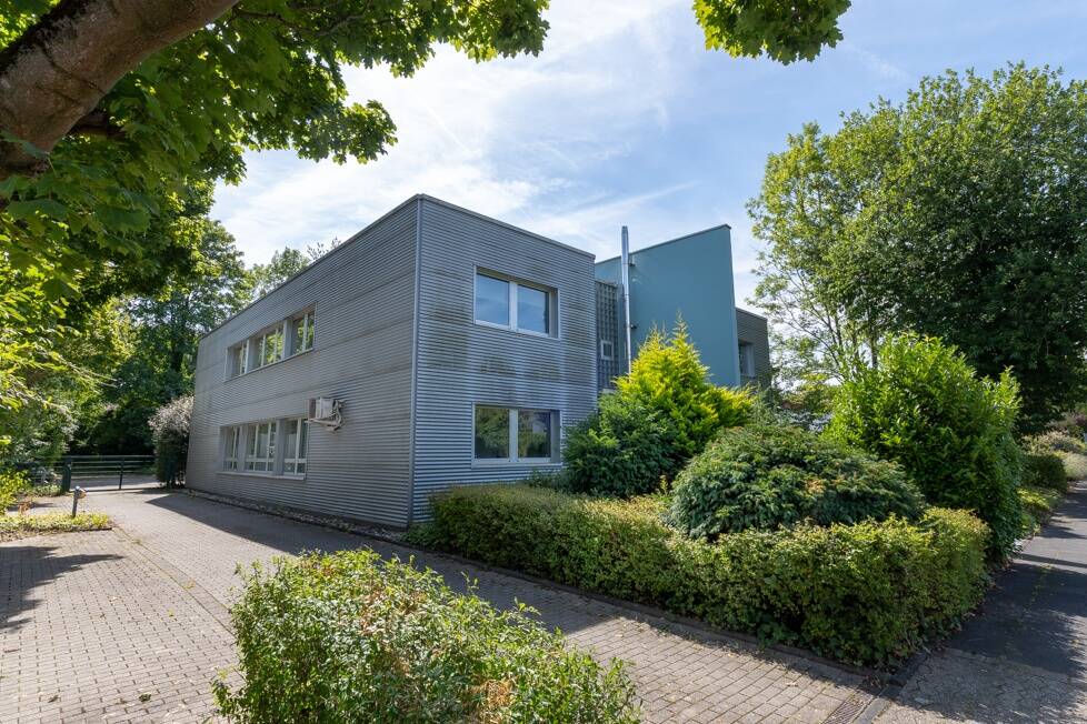 28 rooms Office in Hagen, Germany No. 347933