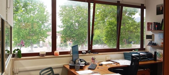 240m² Office in Terni, Italy No. 284706 8