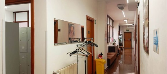 240m² Office in Terni, Italy No. 284706 3