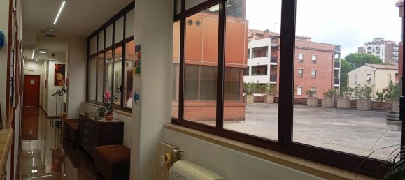 240m² Office in Terni, Italy No. 284706 10