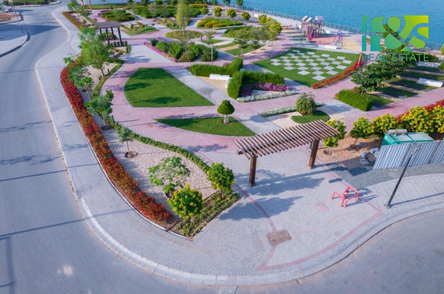 4 bedrooms Villa in Sharjah, UAE No. 26757