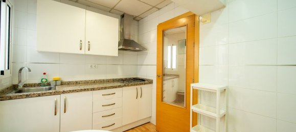 Apartamento de 3 dormitorios en Alicante, Spain No. 181471 24
