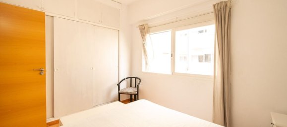 Apartamento de 3 dormitorios en Alicante, Spain No. 181471 4