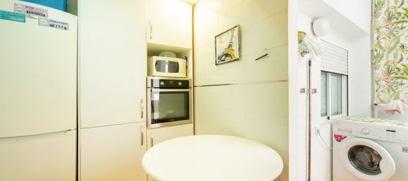 Apartamento de 3 dormitorios en Alicante, Spain No. 181471 21
