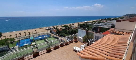 4 bedrooms Duplex in Pineda de Mar, Spain No. 184028 8