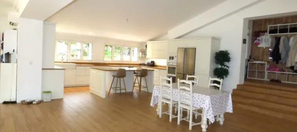 3 bedrooms House in Frejus, France No. 339567 4