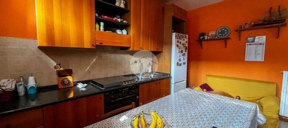 3-salle Appartement à Castrezzato, Italy No. 282377 14