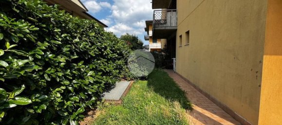 3-salle Appartement à Castrezzato, Italy No. 282377 33