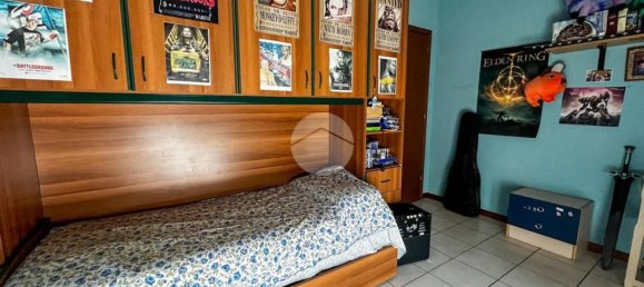 3-salle Appartement à Castrezzato, Italy No. 282377 27