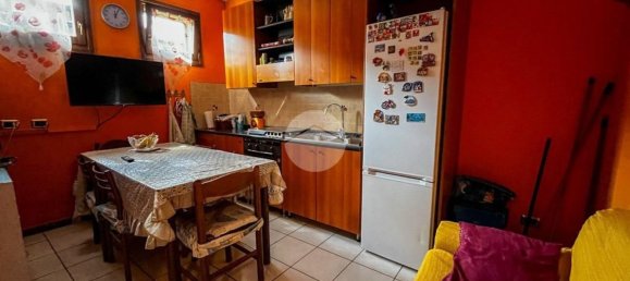 3-salle Appartement à Castrezzato, Italy No. 282377 12
