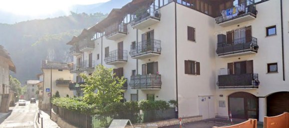 3-salle Appartement à Trentino-Alto Adige, Italy No. 230989 2