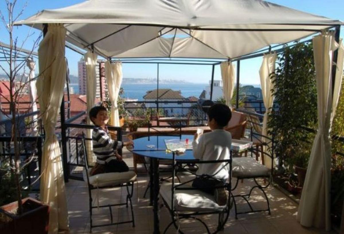 4 bedrooms House in Valparaiso, Chile No. 2072