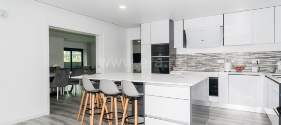 5 bedrooms House in Porto Salvo, Portugal No. 43030 9