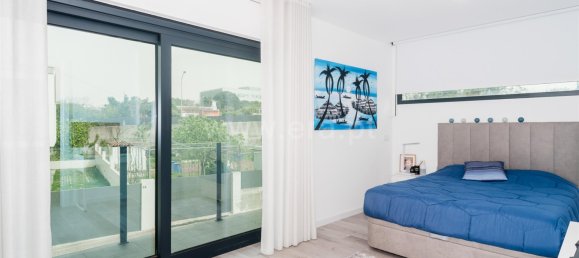 5 bedrooms House in Porto Salvo, Portugal No. 43030 13